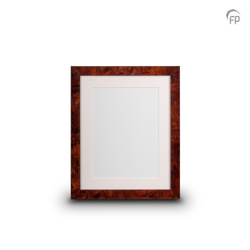 Houten fotolijst wortelnoten — groot formaat (foto 20 × 25 cm)